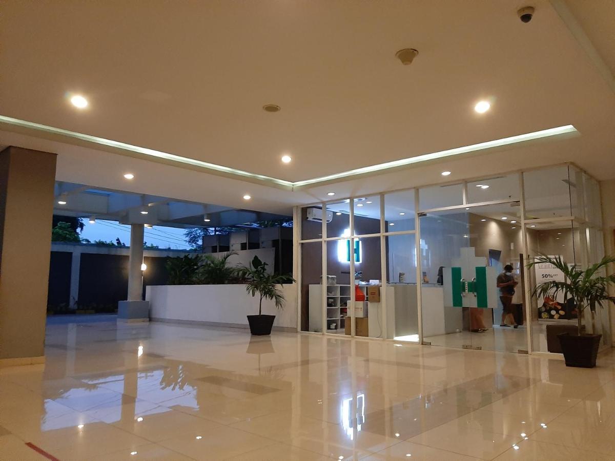 Cozy The H Residence Cawang By Bonzela Property Yakarta Exterior foto